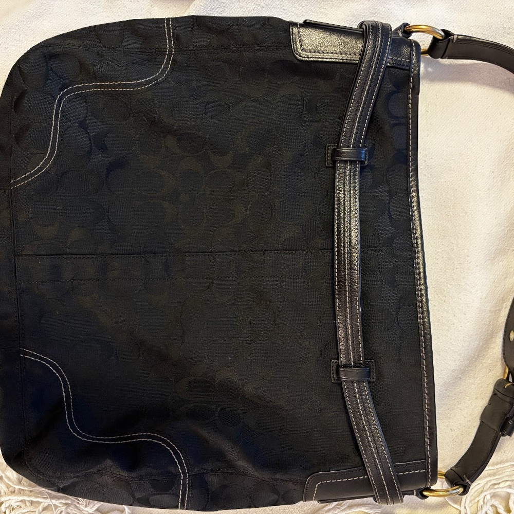 Coach Shoulder Bag
